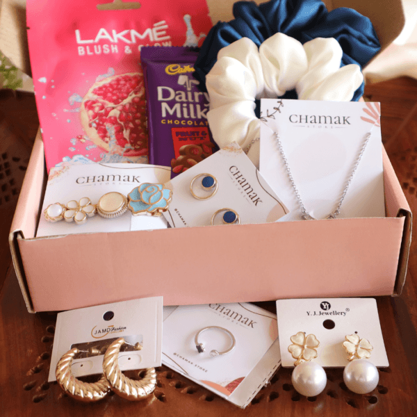 Premium Gift Hamper For Her