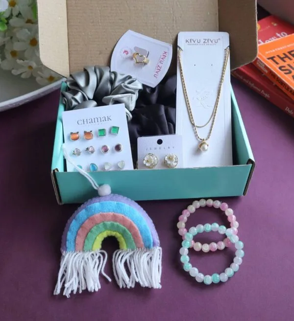 Premium Gift Hamper For Her