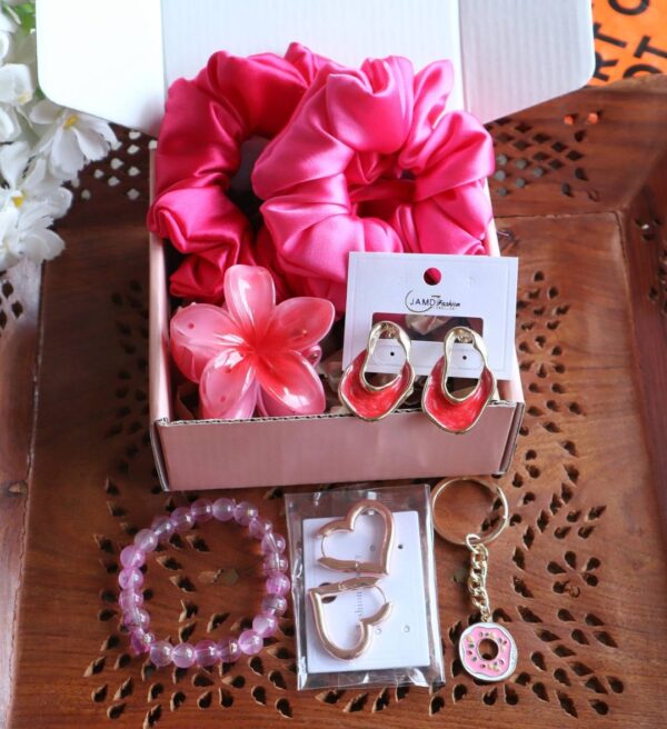 Pink Themed Hamper-III