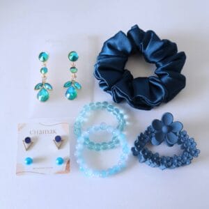 Blue themed Hamper
