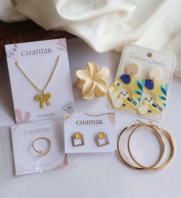 Yellow Themed Hamper-I
