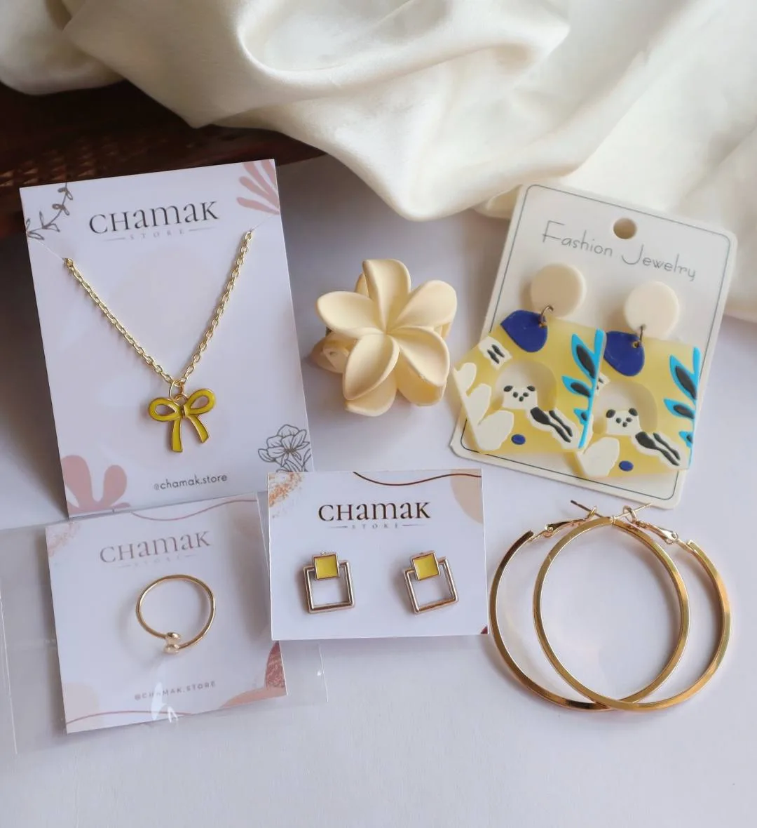 Yellow Themed Hamper-I