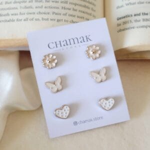 Set Of 3 Stud Earrings Card- White