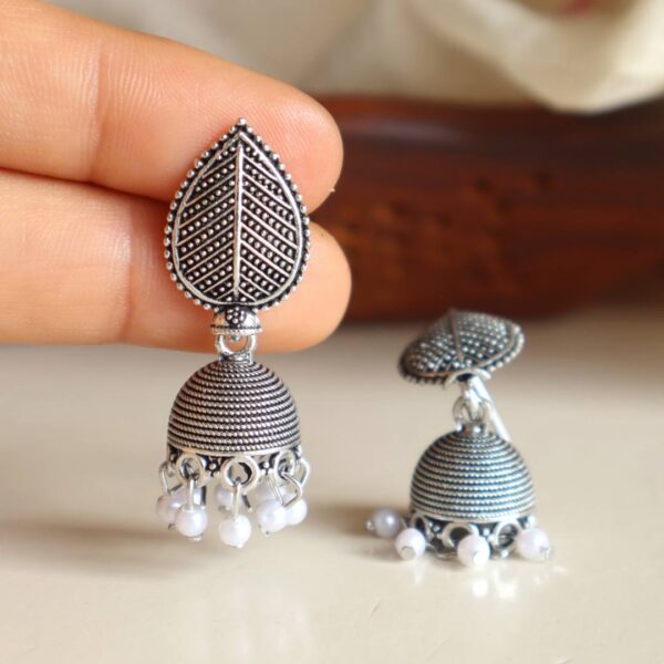 SHAYA Small Oxidised Jhumka Earrings