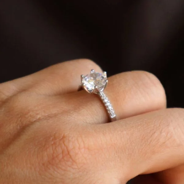 Luisa Promise Ring-White (Anti-Tarnish)