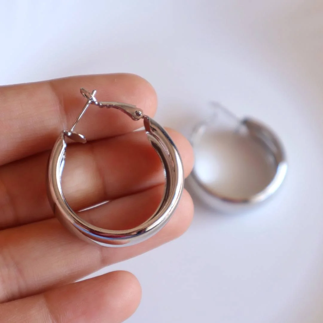 Trendy Silver Hoops