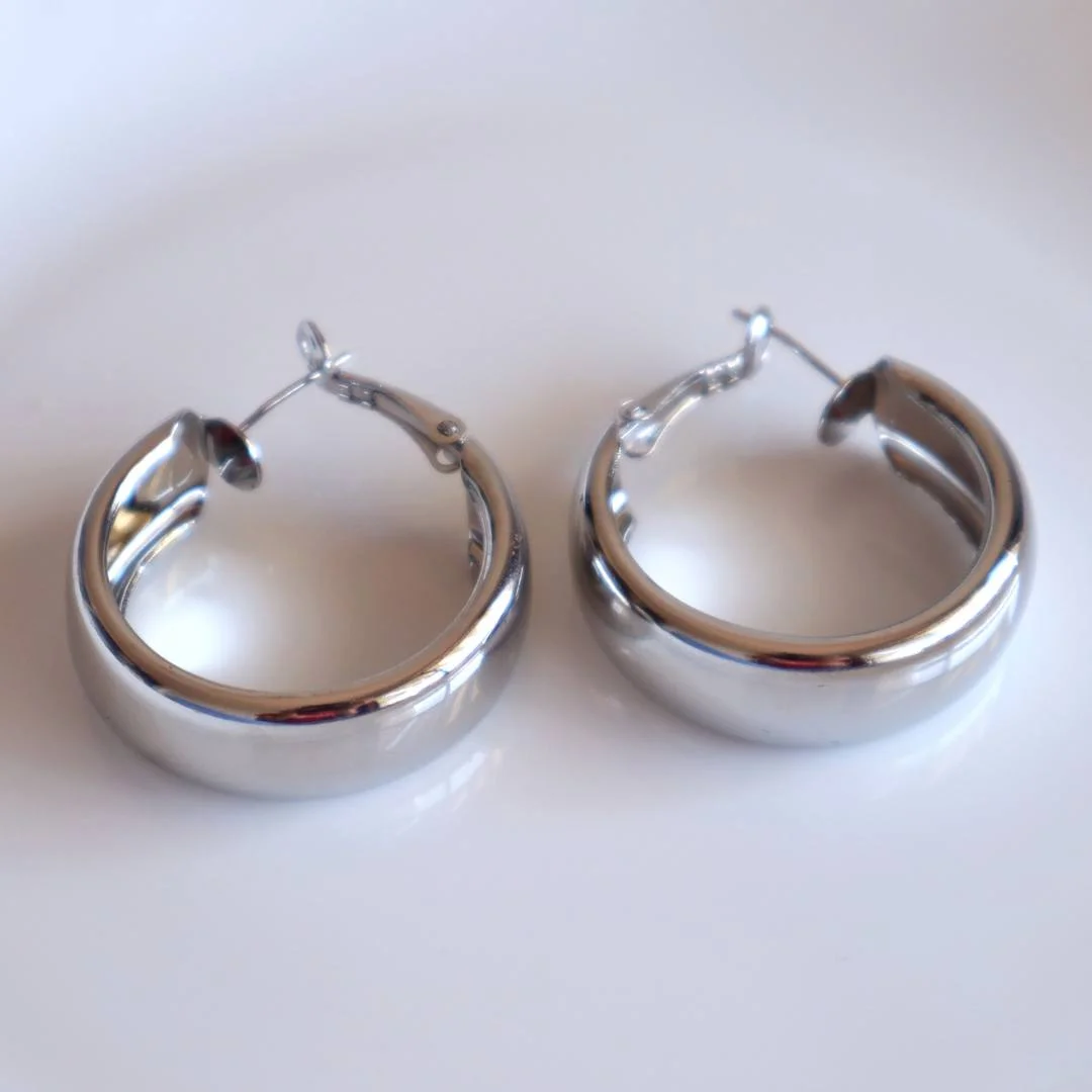 Trendy Silver Hoops