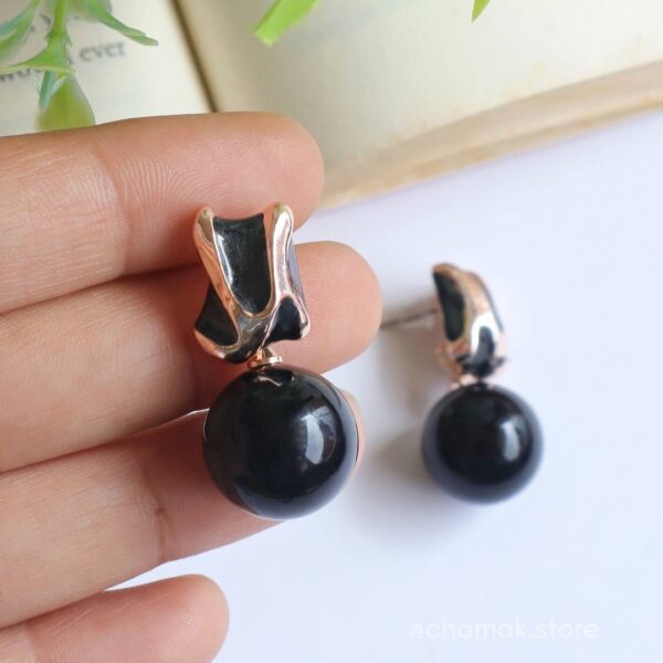 Black Pearl Drop Earrings