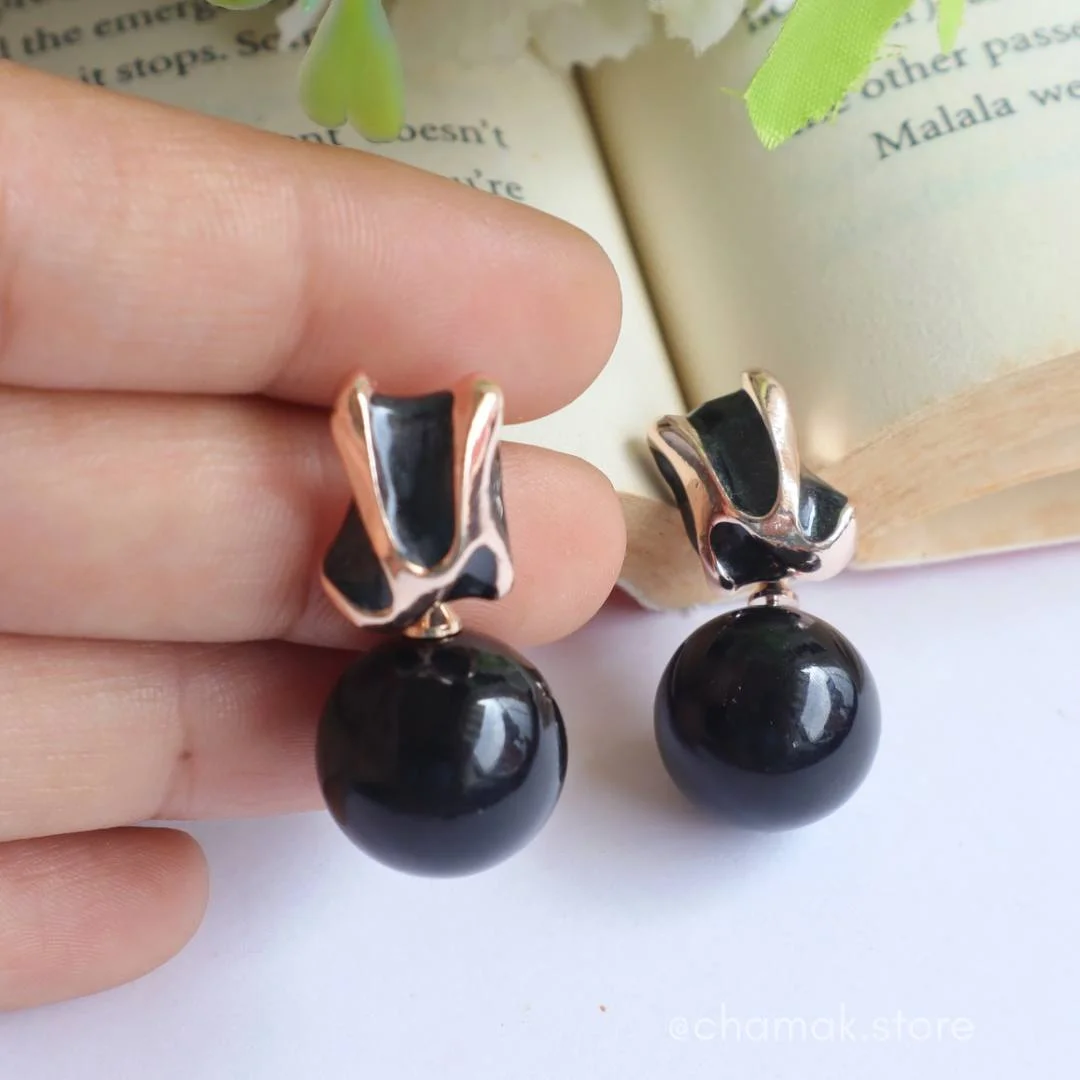 Black Pearl Drop Earrings