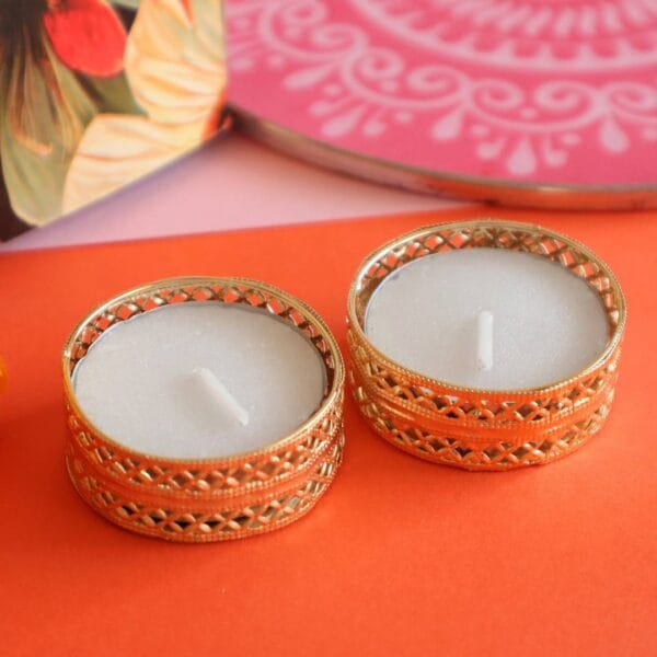 Set Of 2 Tealight Candles With Holder