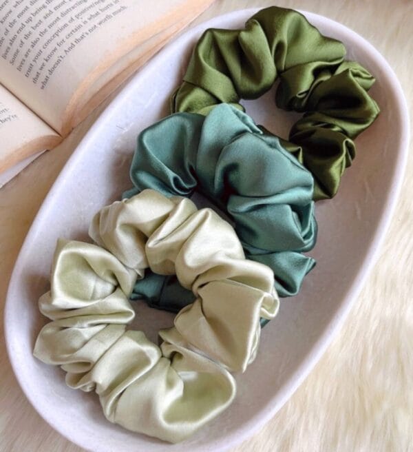 Evergreen Delight Scrunchie Set