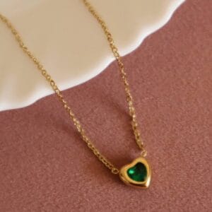 Green Emerald Heart Pendant Necklace