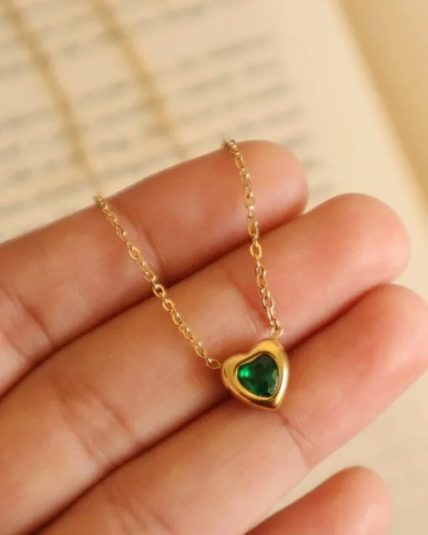 Green Emerald Heart Pendant Necklace