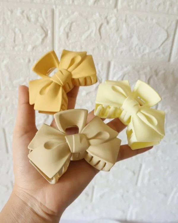 Bow Hair Claw Clips