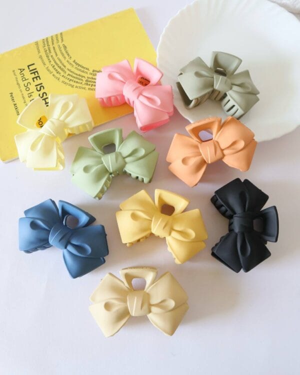Bow Hair Claw Clips