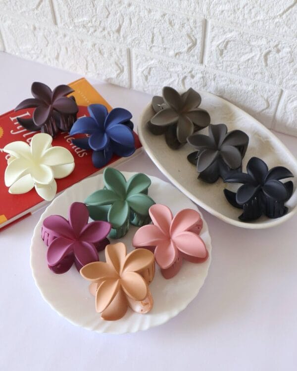 Matte Floral Claw Clips (Large)