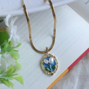 Ocean Bloom Pearl Necklace