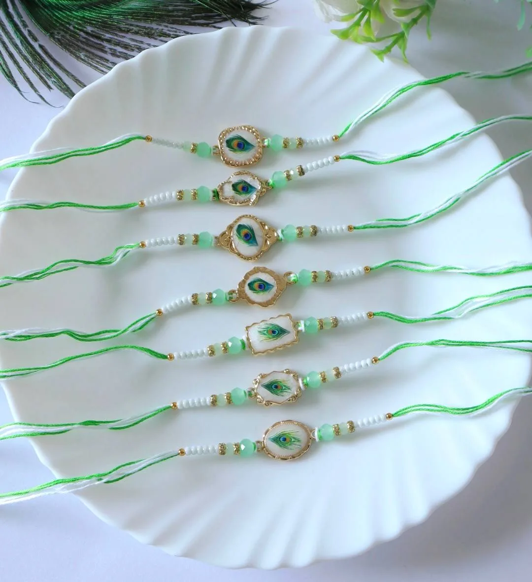 Elegant Mor Pankh Rakhi