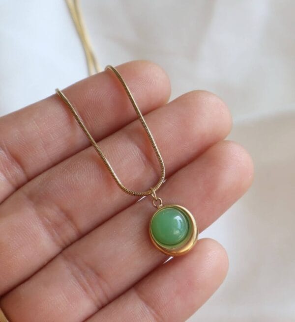 Round Green Jade-Style Pendant