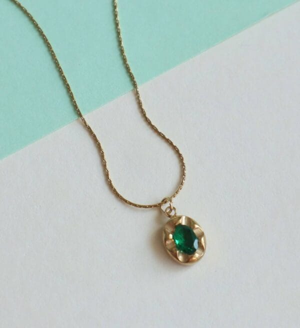Oval Green Stone Pendant