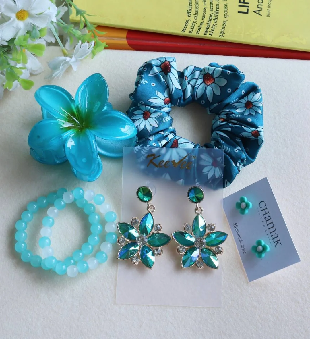 Floral Glow Hamper