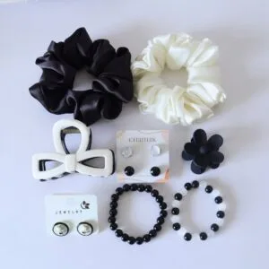 Black & White Hamper
