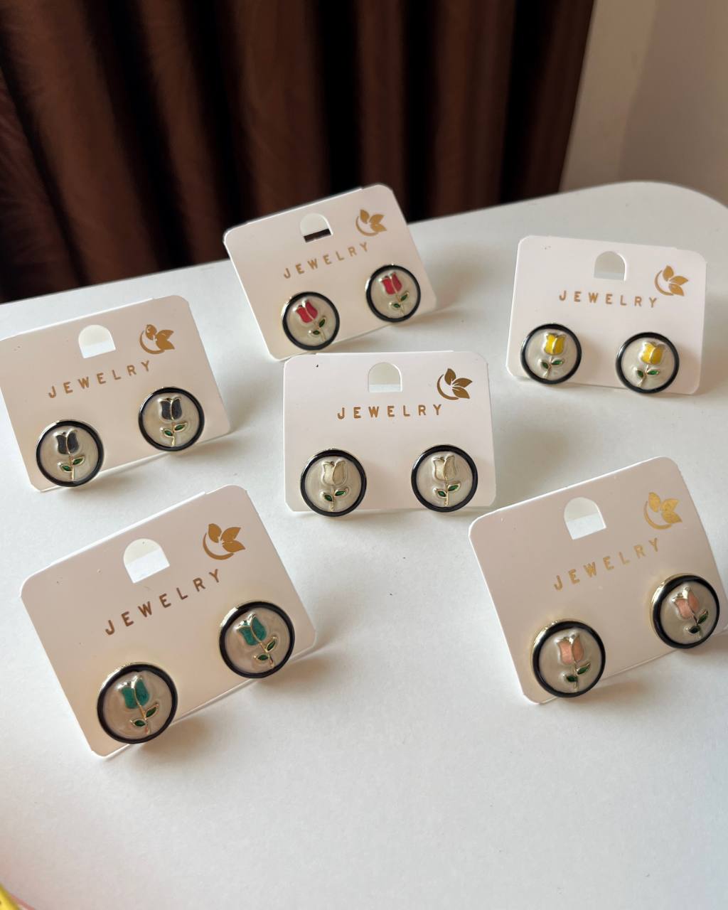 Minimal Tulip Stud Earrings