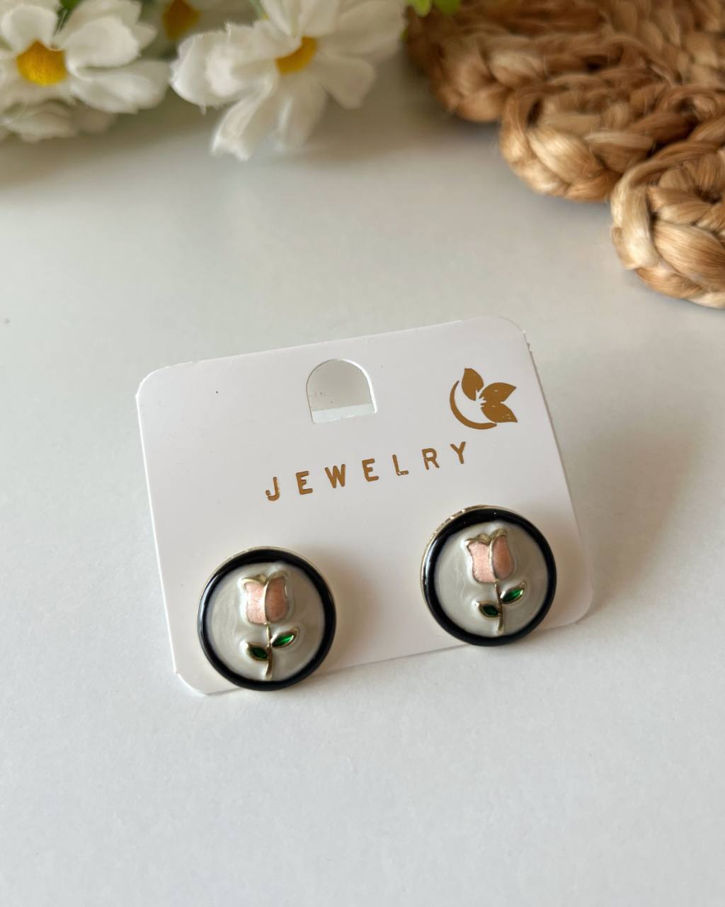 Minimal Tulip Stud Earrings