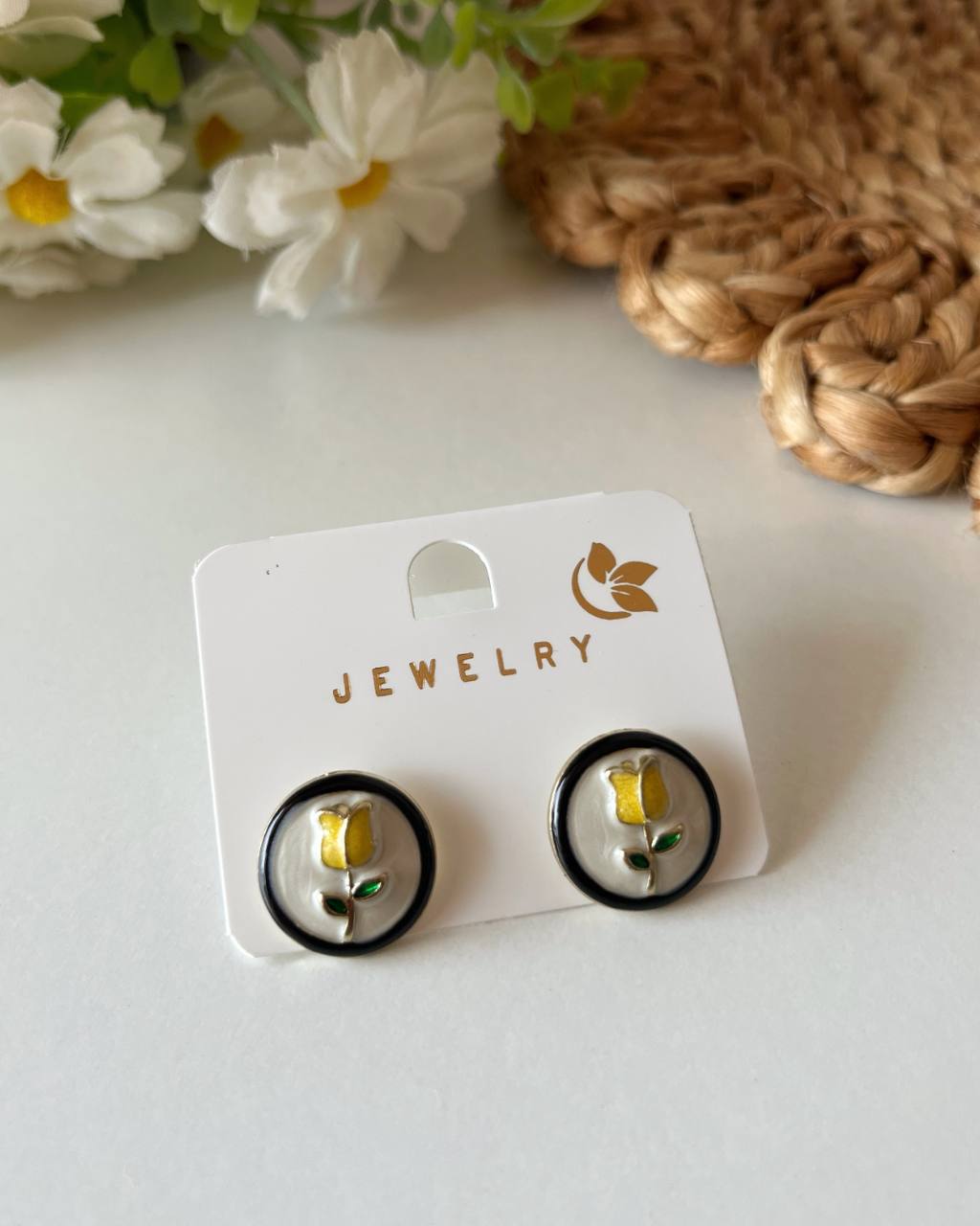 Minimal Tulip Stud Earrings