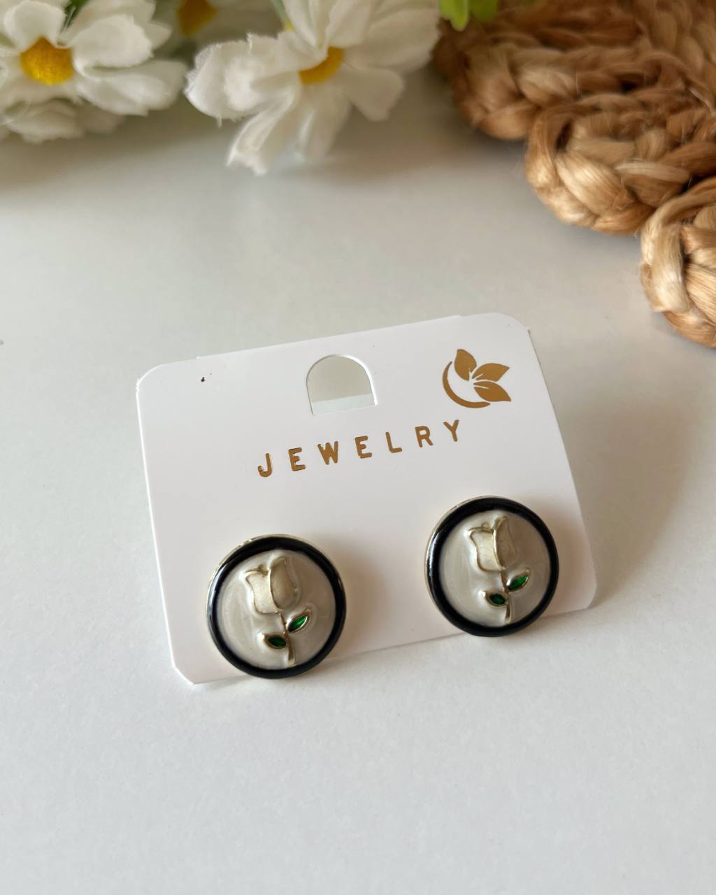 Minimal Tulip Stud Earrings