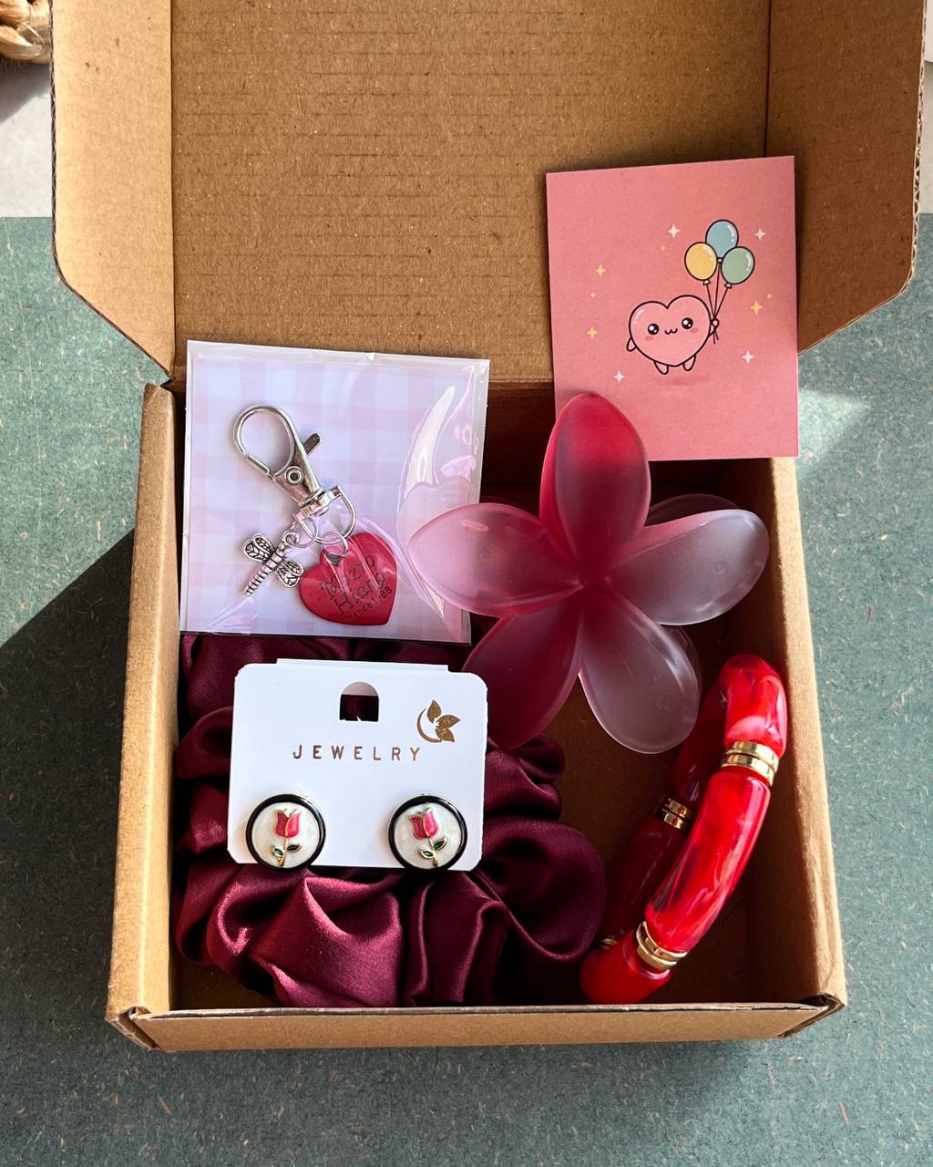 Trendy Gift Hamper for Her