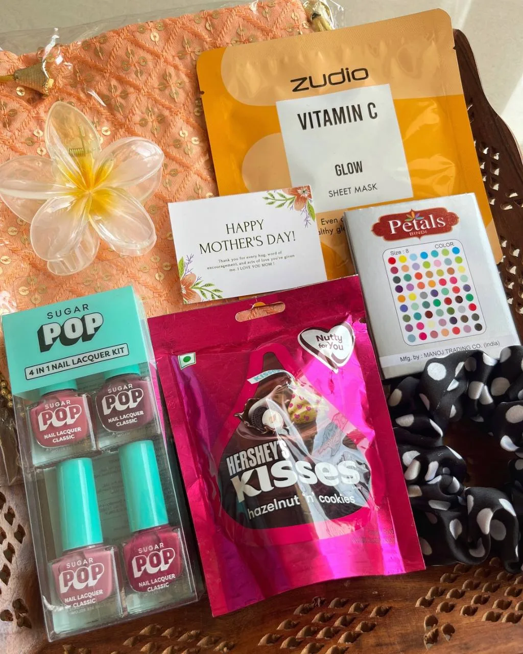 Stylish Mother’s Day Gift Hamper