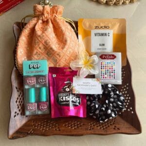 Stylish Mother’s Day Gift Hamper