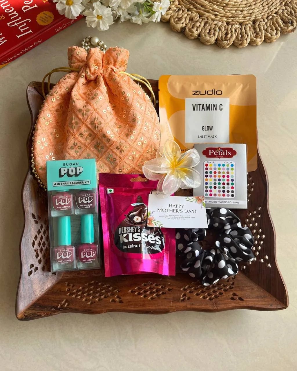 Stylish Mother’s Day Gift Hamper