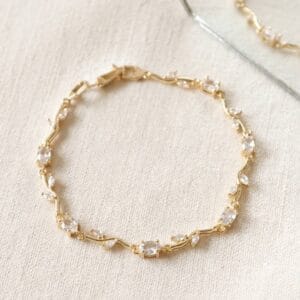 White Tulip Luxe Bracelet